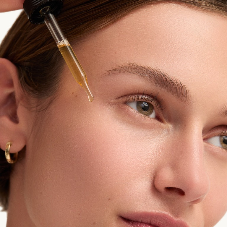 20% Vitamin C + Hyaluronic Acid Glow Serum