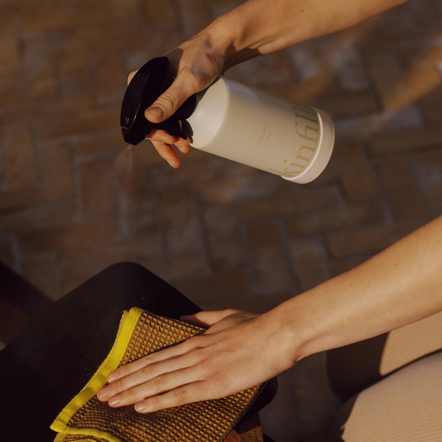 Ever Bottle - Yoga Mat Cleaner Casablanca