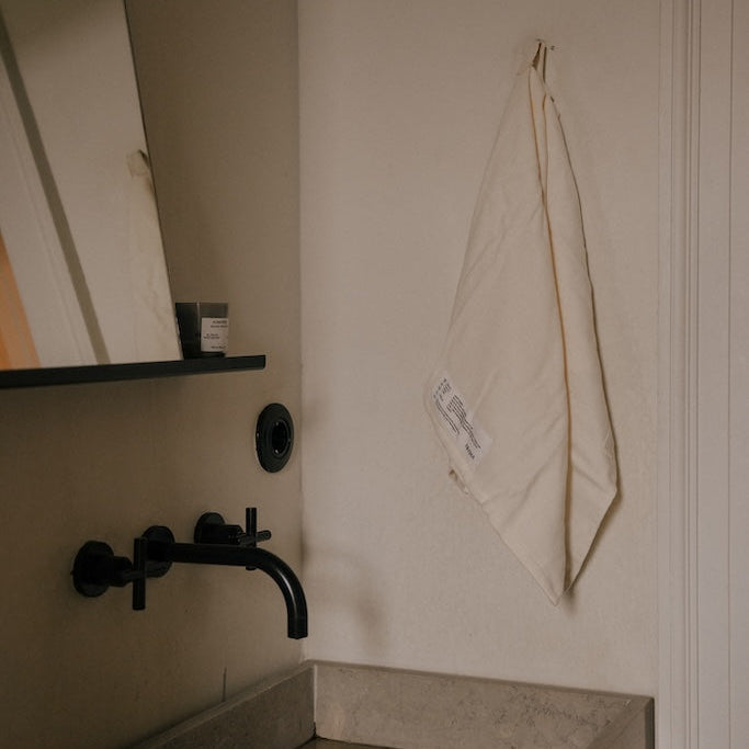 Light Hand Towel Bone White