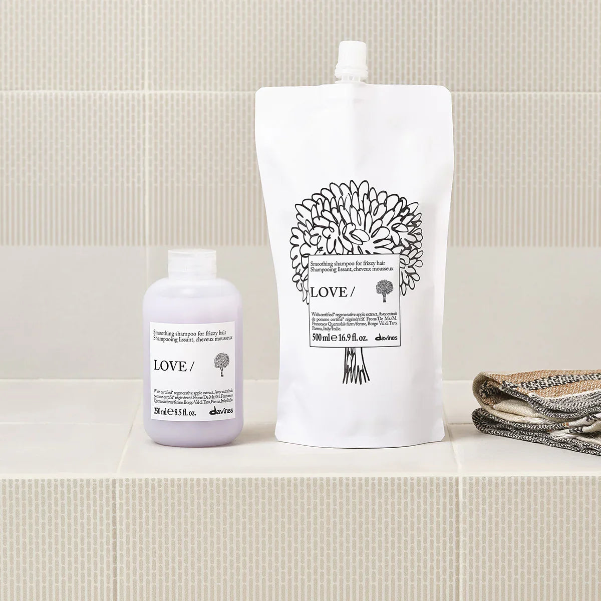 Essential Love Smoothing Shampoo Refill 500ml