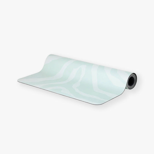 Stand Out Yoga Mat